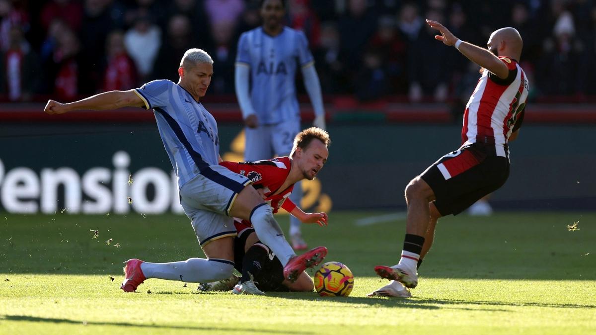 Tottenham, Brentford engelini 2 golle geti