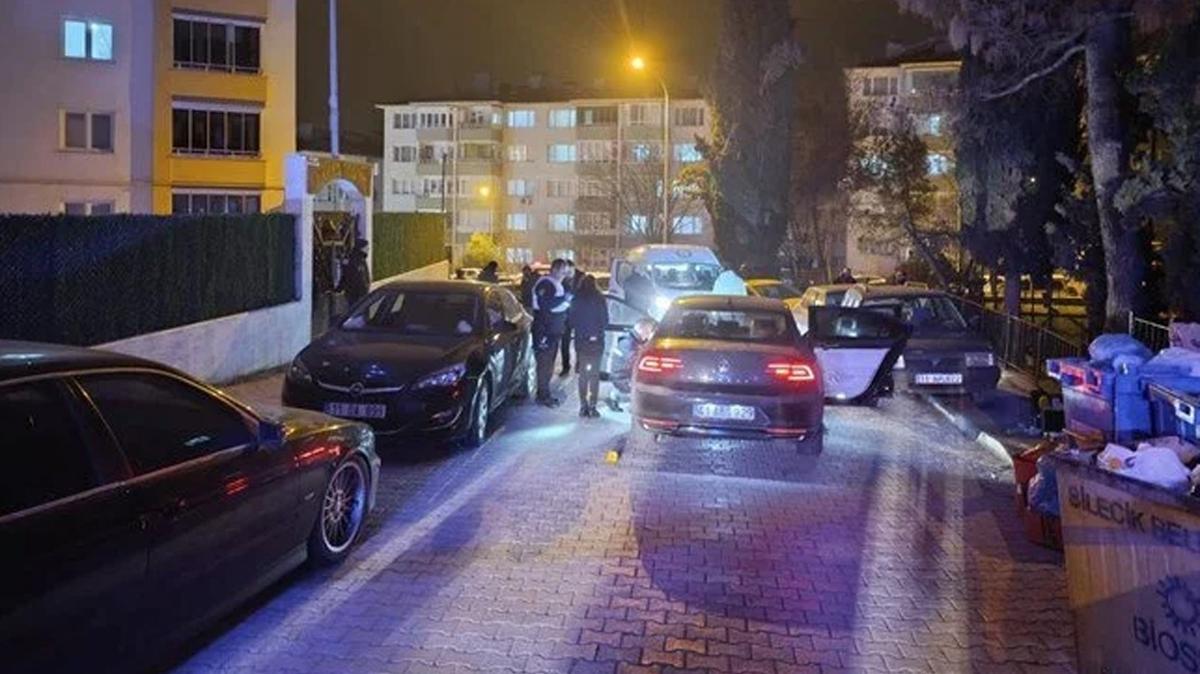 Bilecik'te hareketli dakikalar: Bir kadn ve eini alkoyup polise silah dorulttu