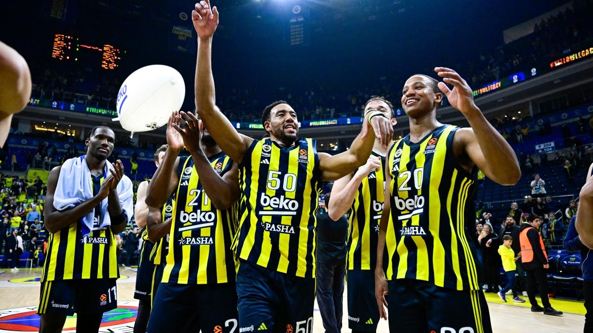 Fenerbahe Beko, Ergin Atamanl OAKA deplasmannda