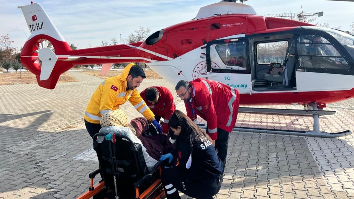 Hamile kadnn yardmna ambulans helikopter yetiti