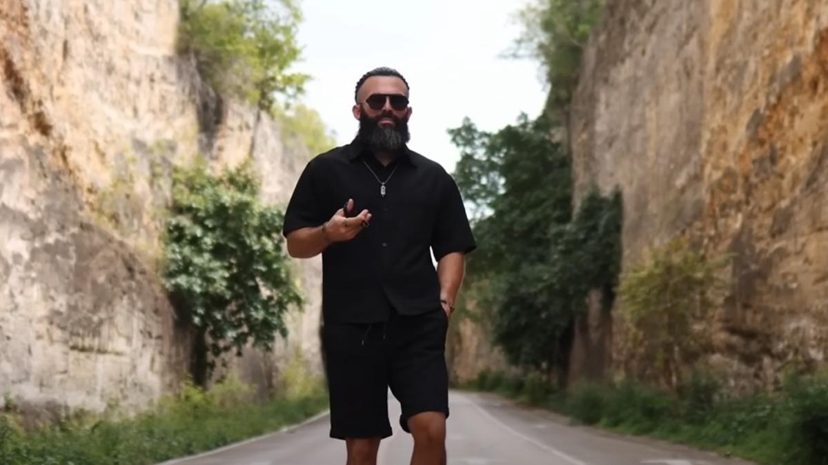 Turabi'nin arksna eriim engeli! Szleri herkesi rahatsz etmiti