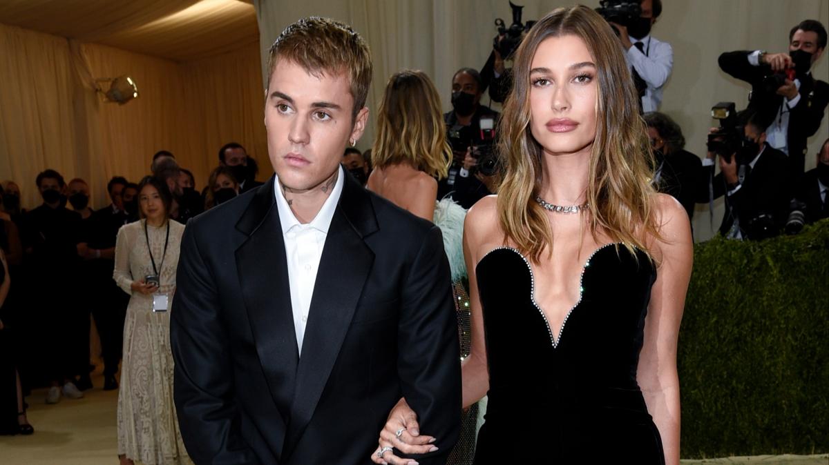 Justin Bieber'le Hailey Bieber'den boanma iddialarnn glgesinde yeni hamle!
