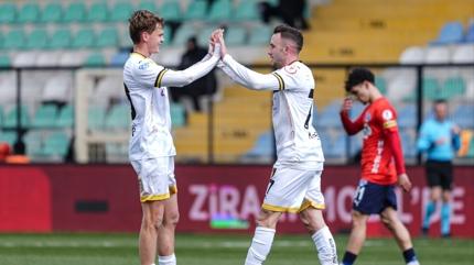 �stanbulspor, Kas�mpa�a'y� 2 golle ge�ti