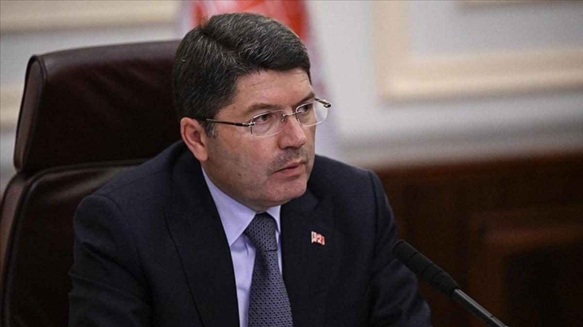 Deprem davalar ne aamada" Adalet Bakan Tun yarg sreleri ile ilgili bilgi verdi