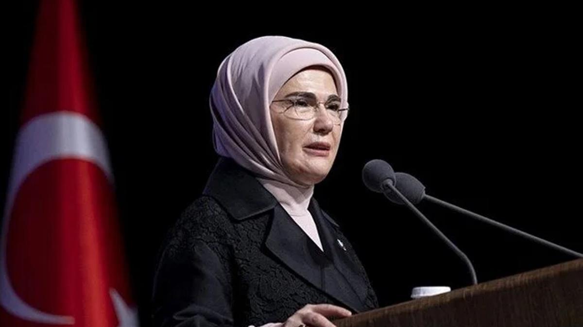 Emine Erdoan, 6 ubat mesaj: Acs dn gibi...