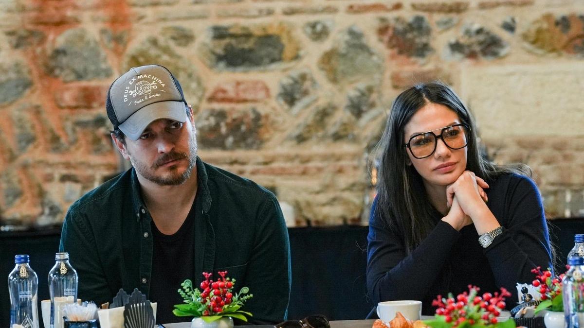 Reytingleri silip sprecek! aatay Ulusoy'la Demet zdemir'li Eref Rya geliyor