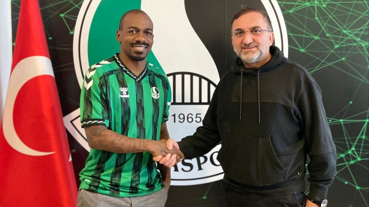 Chelsea'nin eski futbolcusu Kakuta, Sakaryaspor'da