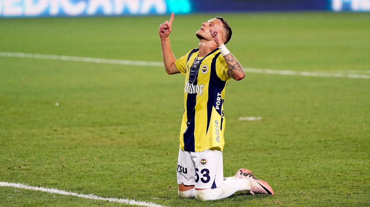 Fenerbahe'nin 4000. gol Szymanski'den