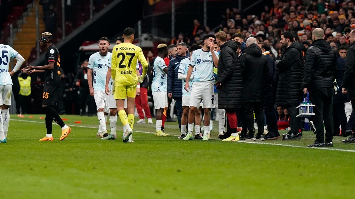 galatasaray adana demirspor sper lig ouzhan akr mertens penalt avrupa basn galatasaray fotoraflar resimleri