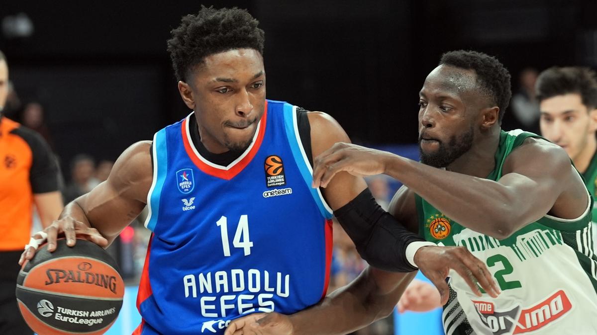 Anadolu Efes, Stanley Johnson'un szlemesini feshetti