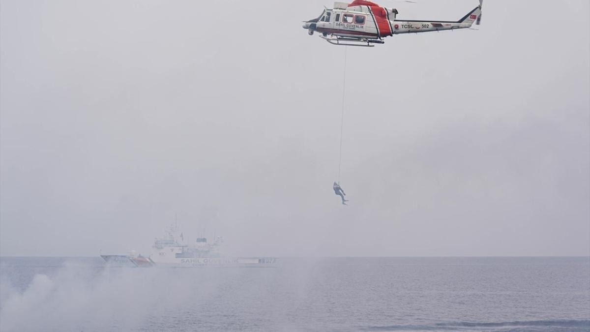 Mavi Vatan"n havadaki gz Sahil Gvenlik helikopterleri