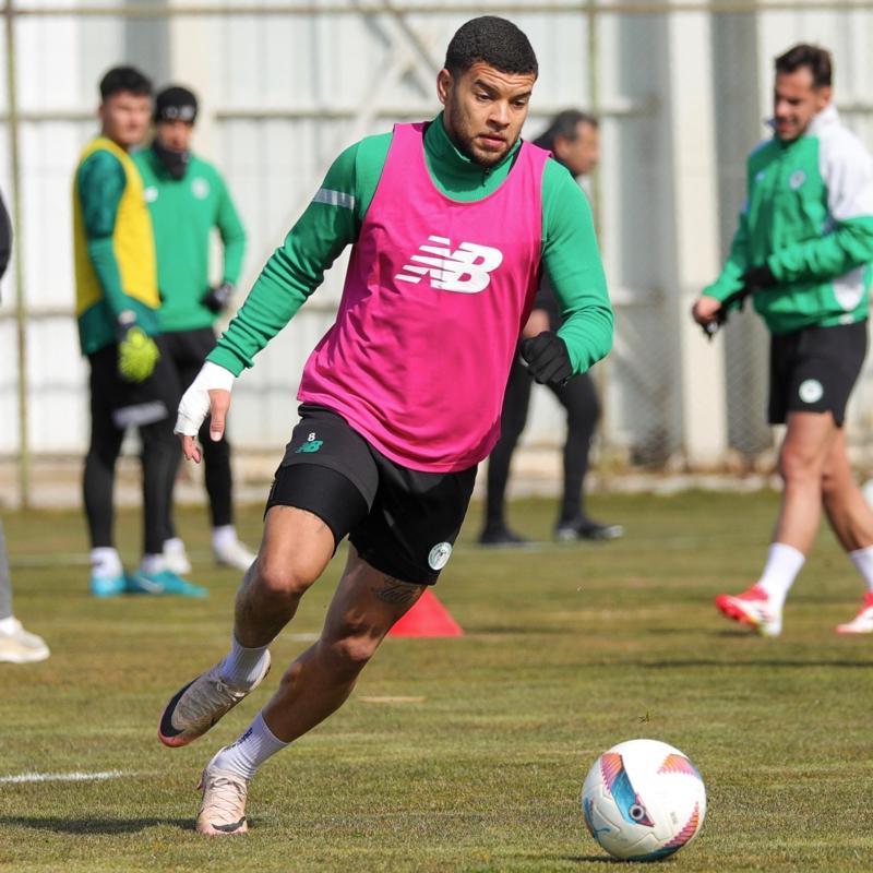 Konyaspor'da Samsunspor ma mesaisi devam ediyor