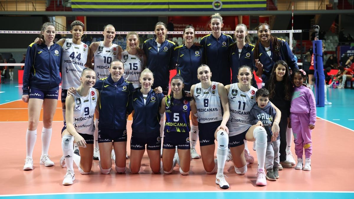 Fenerbahe Medicana, Drtl Final'de!