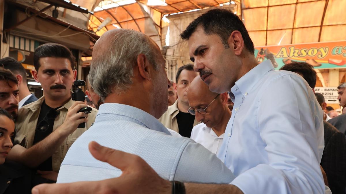 Bakan Kurum'a Hatay'dan hemehrilik berat