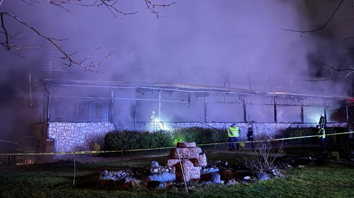 Bursa'da restoran yangn