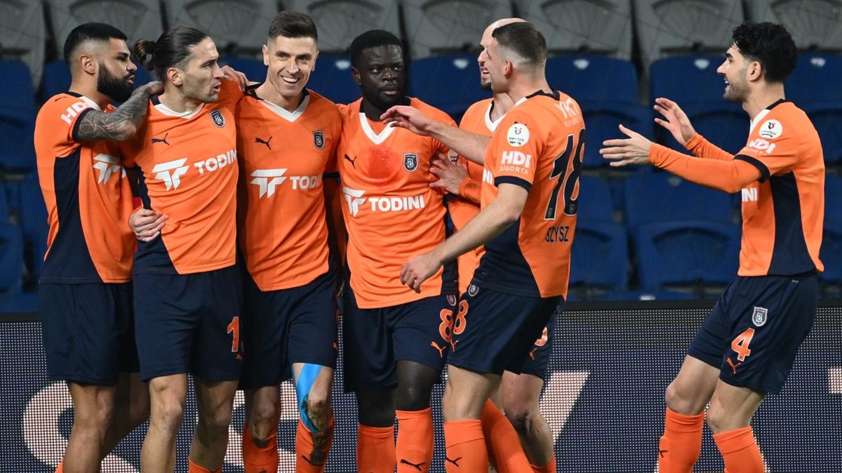 ba�ak�ehir s�per lig bodrum fk foto�raflar� resimleri