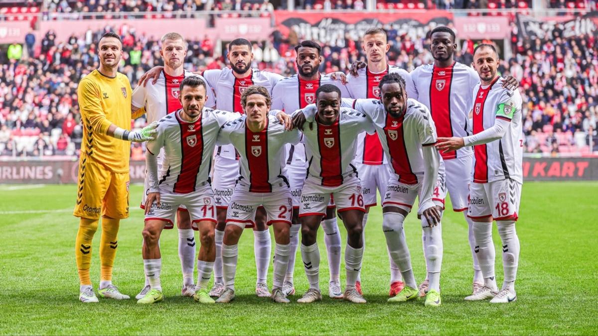 Samsunspor deplasmanda Konyaspor ile kozlarn paylaacak