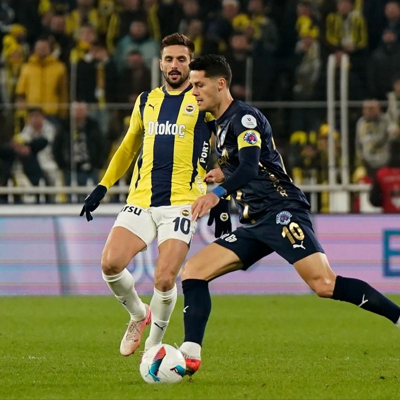 Serhat Stl: Ligin en formda takm ile oynadk