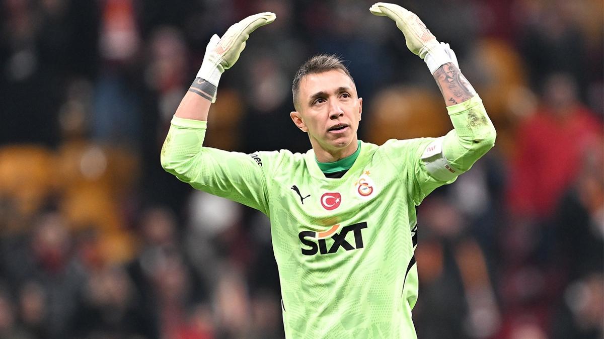 Fernando Muslera'dan paylam! "Sakinlik gtr"
