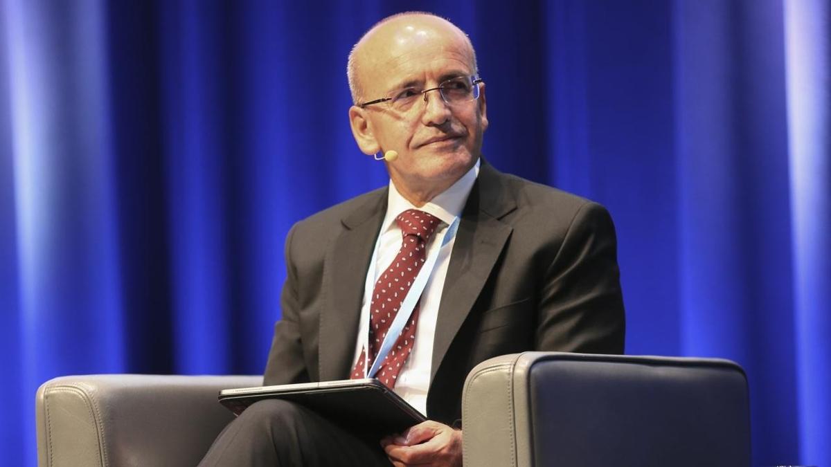 Bakan imek'ten enflasyonun dmesi iin "Salam politikalara devam" mesaj