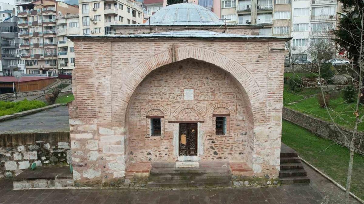 Manisa'y Trk yurdu yapan Saruhan Bey'e byk saygszlk