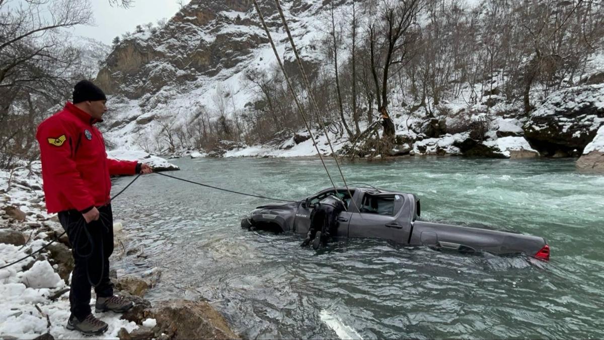 Tunceli'de ara Munzur ay'na dt: 1 yaral