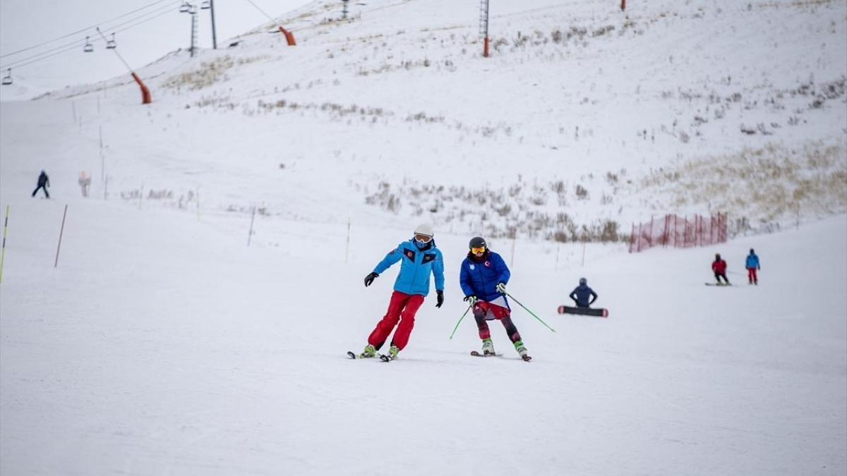 Palandken'de kar kalnl 161 santimetre oldu