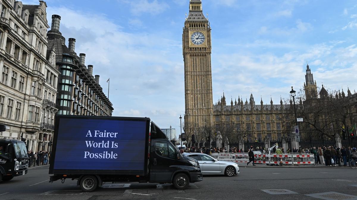 Londra'da 'Daha Adil Bir Dnya Mmkn' mesaj yankland