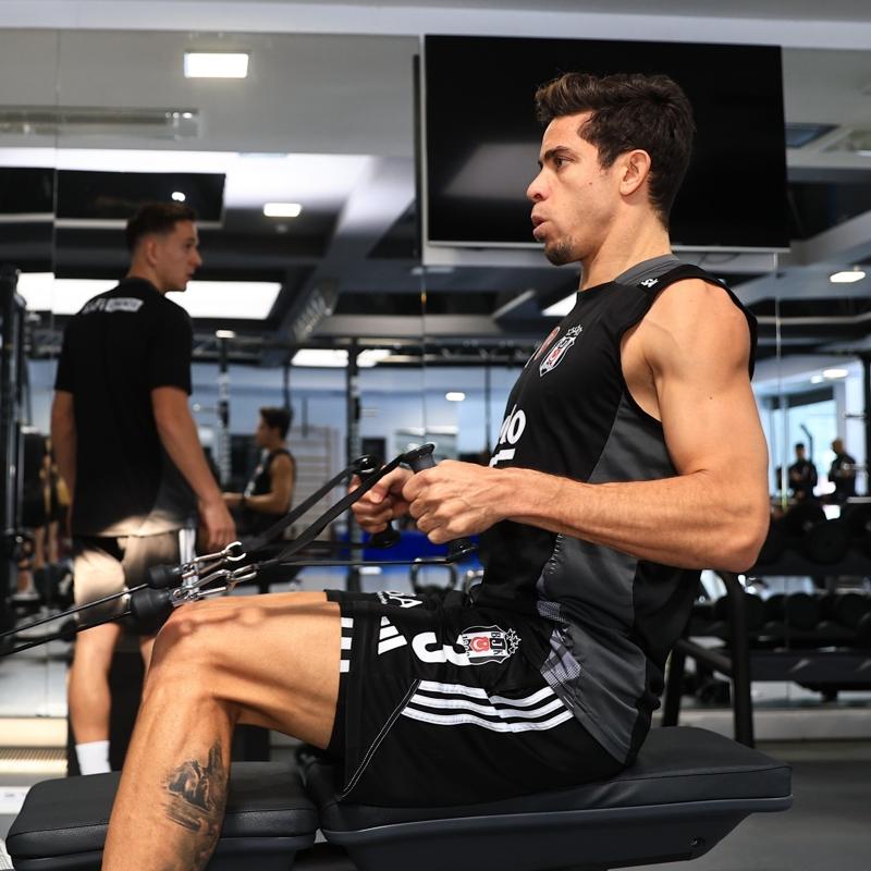 Beikta kafilesi, almalarn Antalya'da srdrecek