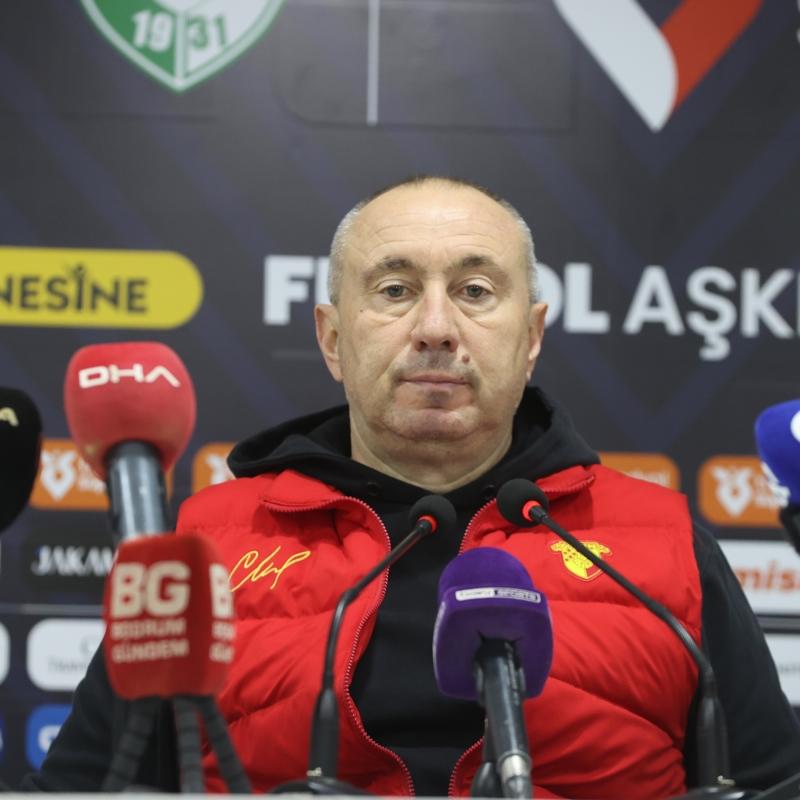 Gztepe'de teknik direktr Stoilov'un szlemesi uzatld