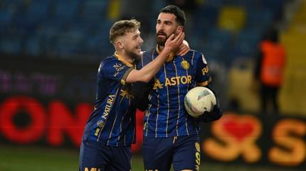 MKE Ankarag�c�'nden 4 goll� zafer