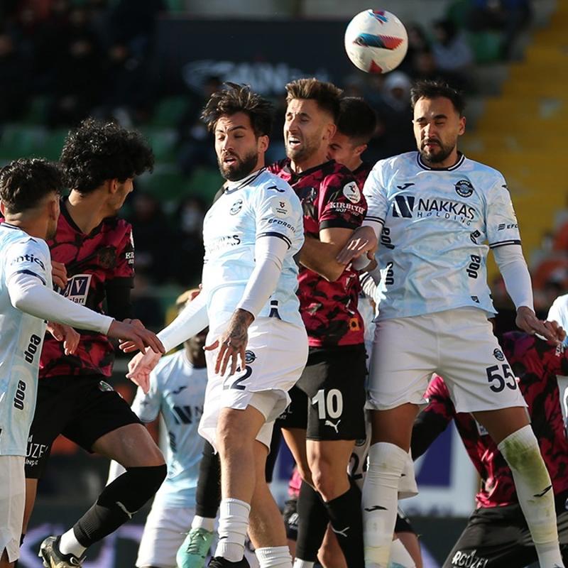 Sper Lig'de nefes kesen ma! Alanyaspor ikinci yarda geri dnd