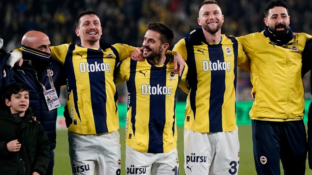 Fenerbahe dev derbide Galatasaray'a konuk olacak