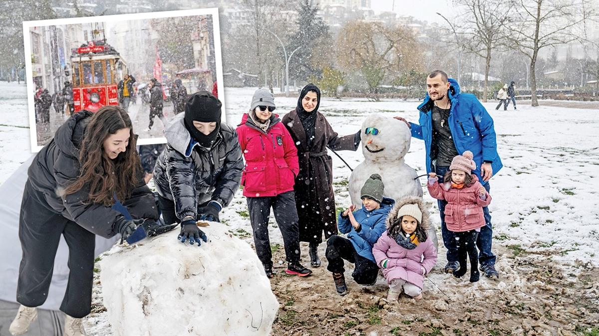 stanbul'da kar frtnas ehri beyaza brd... Gldk, oynadk, artk ders zaman