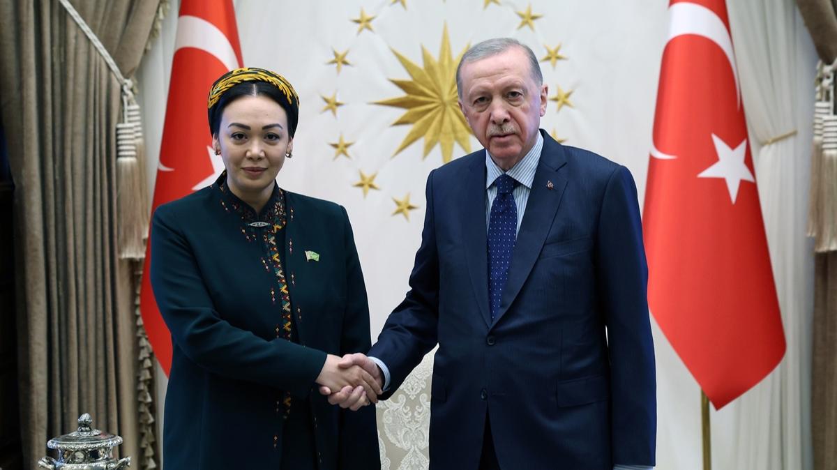 Bakan Erdoan, Trkmenistan Meclis Bakan Gulmanova'y kabul etti