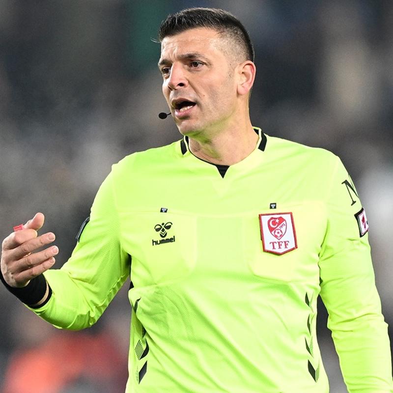 Man hakemi sakatland! Trabzonspor - Rizespor manda mit ztrk kenara geldi