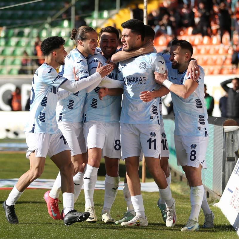 Adana Demirspor i�in destek �a�r�s�