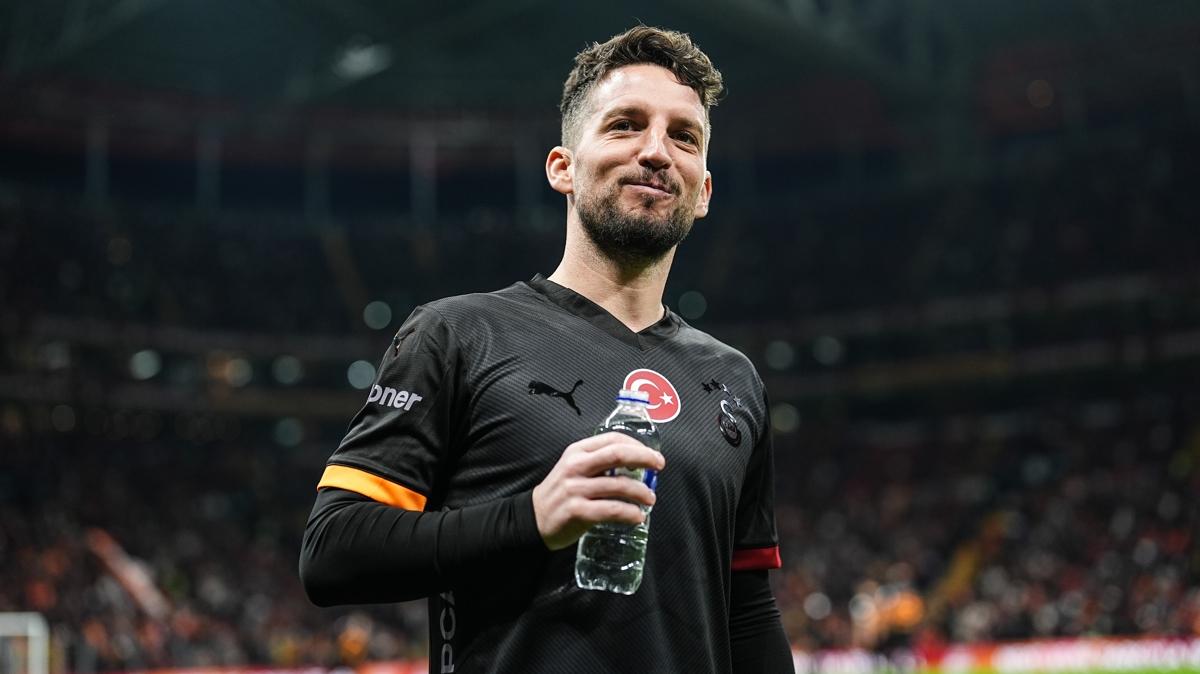 Galatasaray'da Dries Mertens belirsizlii