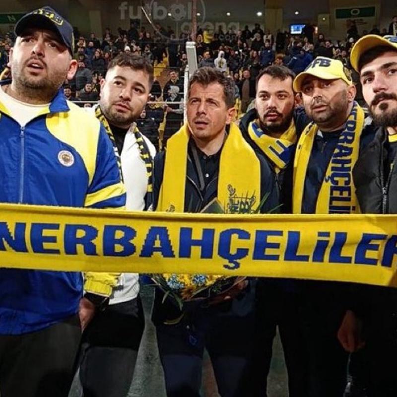 iekle karland! Emre Belzolu, Fenerbahe taraftaryla buzlar eritti