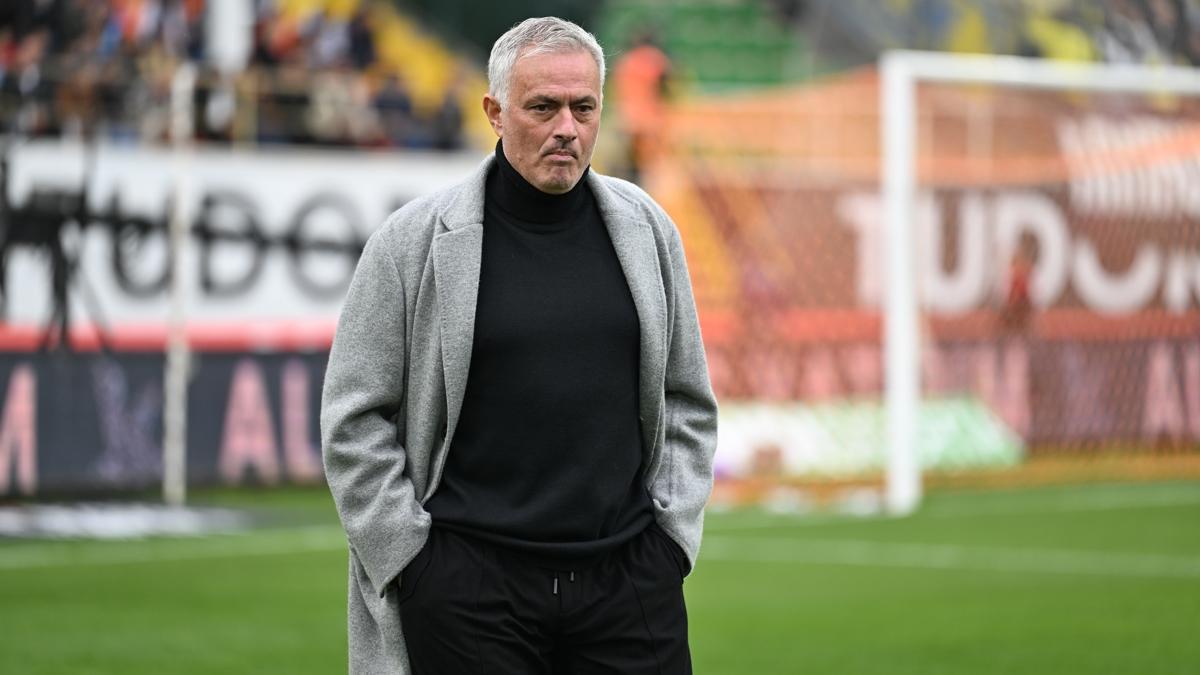 Jose Mourinho, Christoph Daum'dan sonra bir ilki baard