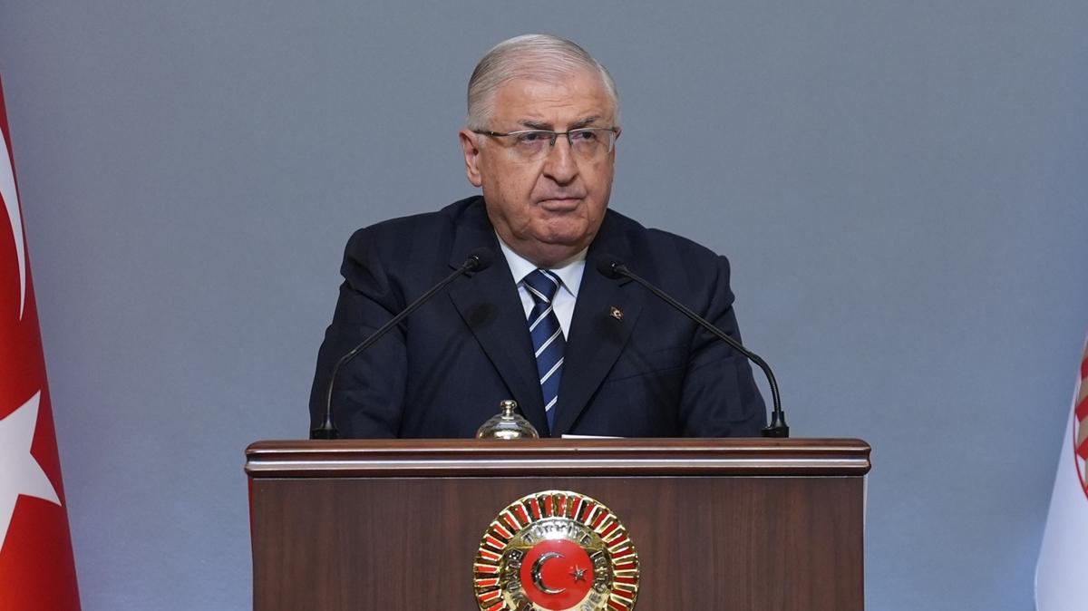 Bakan Gler'den silah brakma sreci aklamas... "Sabote edilmesine msaade edilmeyecek"