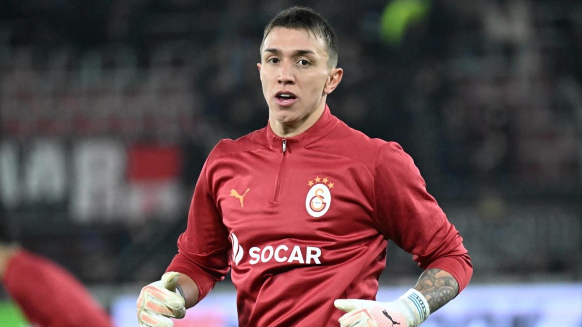 Fernando Muslera kllerinden dodu