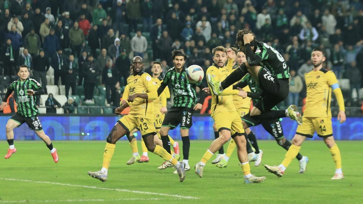 Kocaelispor evinde stanbulspor'a takld