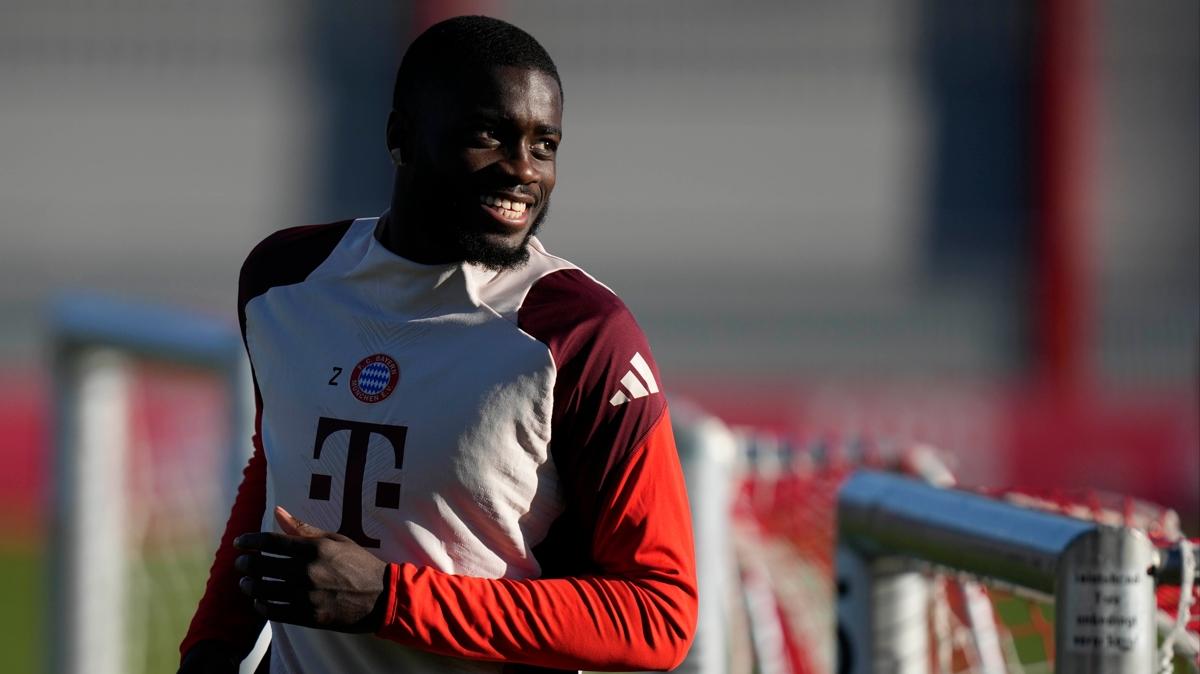 Bayern'den Upamecano'ya yeni szleme