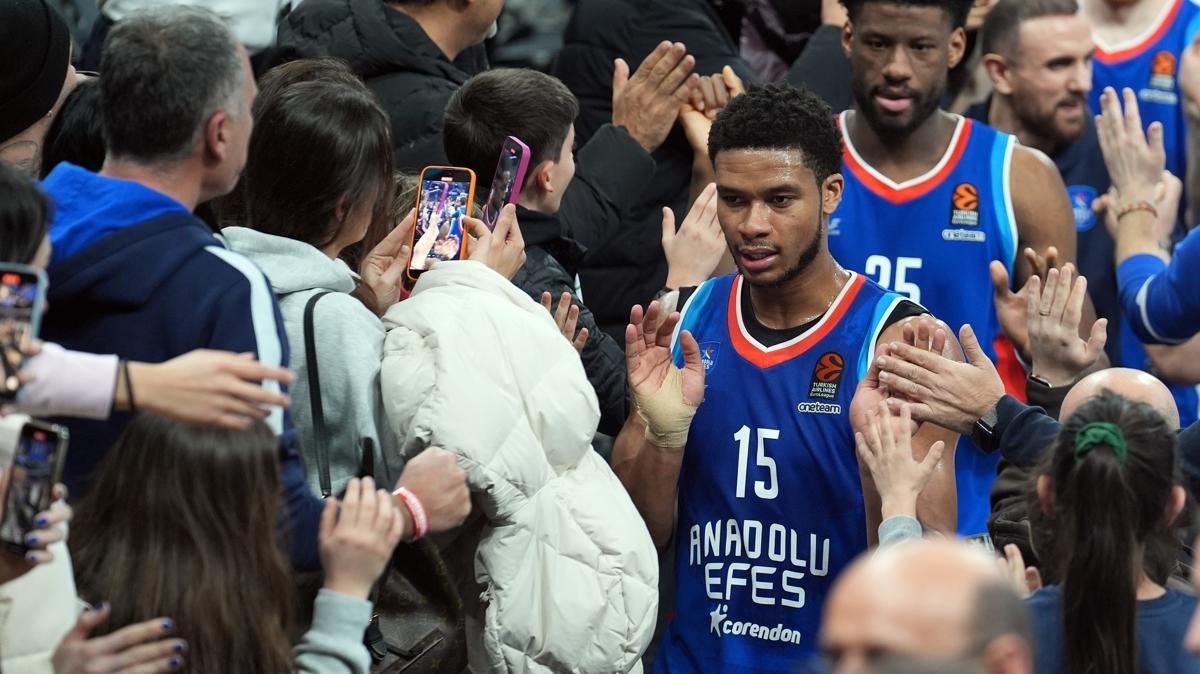 Anadolu Efes'in konuu Virtus Bologna