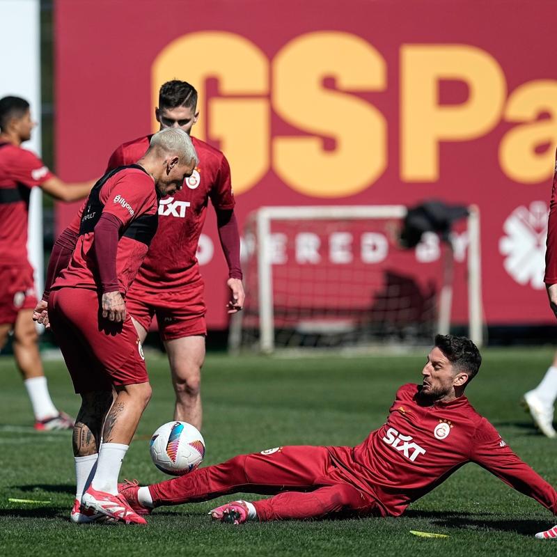 Galatasaray'da Alanyaspor mesaisi hz kesmeden devam etti