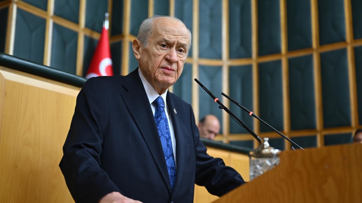 Devlet Baheli'den 'Terrsz Trkiye' mesaj: Kanl musibetin sonu grnd