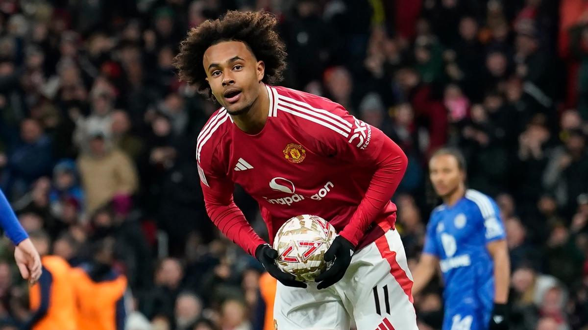 Manchester United, Joshua Zirkzee'yi satmay dnmyor