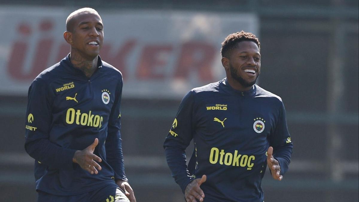 Fenerbahe'de Rangers mesaisi sryor