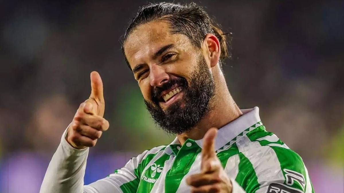 Isco, spanya Milli Takm'na geri dnyor
